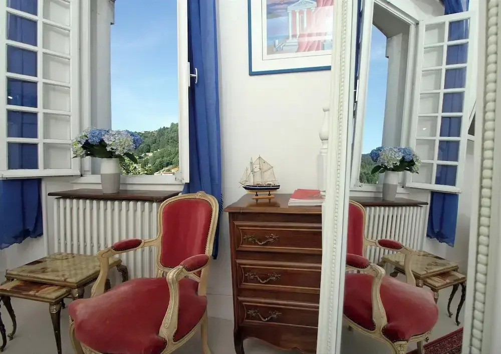 Villa Aimée Luxury Apartments with Heated Pool