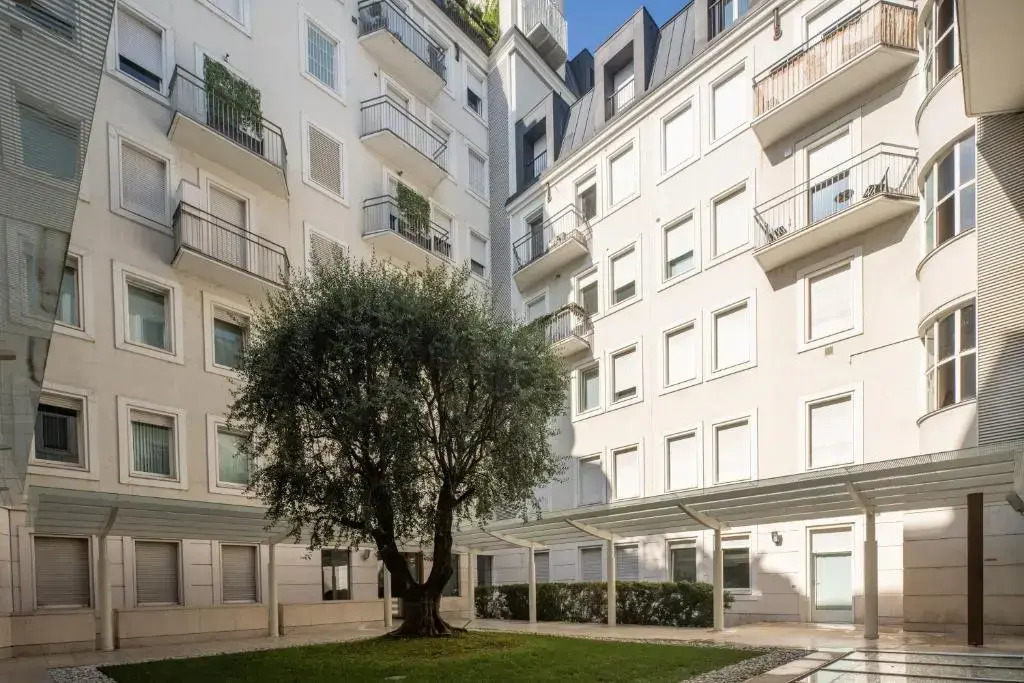Brera Garden View Apartment R&R