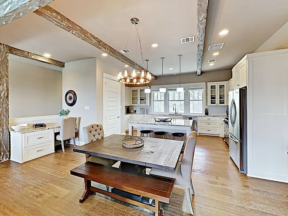 2217 Spicewood - 3 Br Home