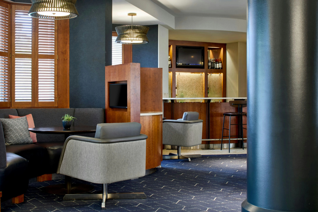 Courtyard by Marriott Rochester Brighton