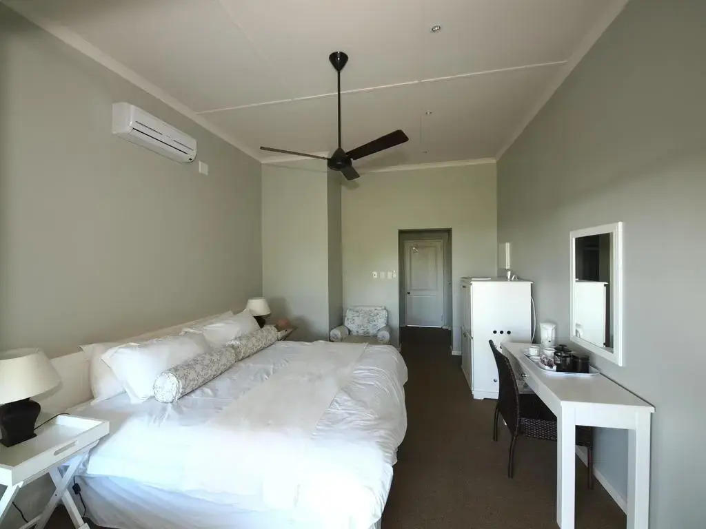 Coral Tree Colony Bed & Breakfast