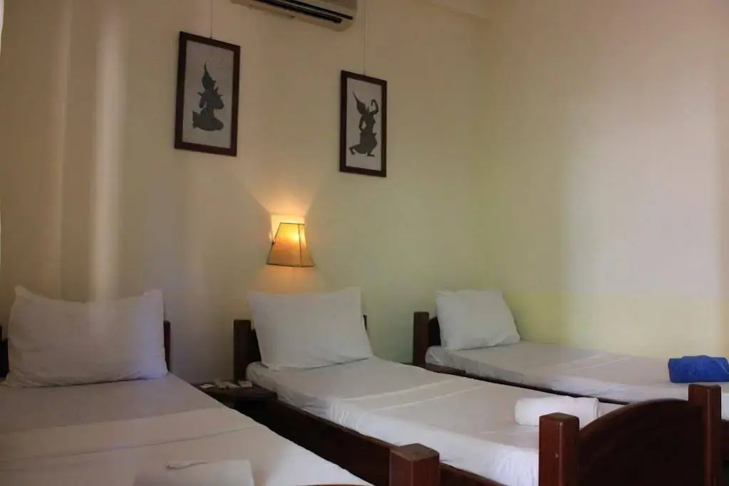 Earthwalkers Guesthouse