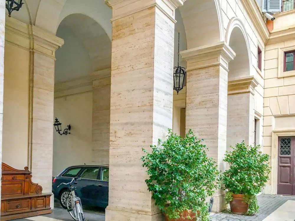 Prime 1Br/Ba Apt Next Colosseum