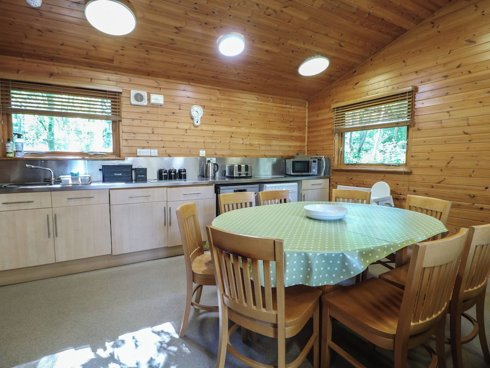 Cedar Lodge