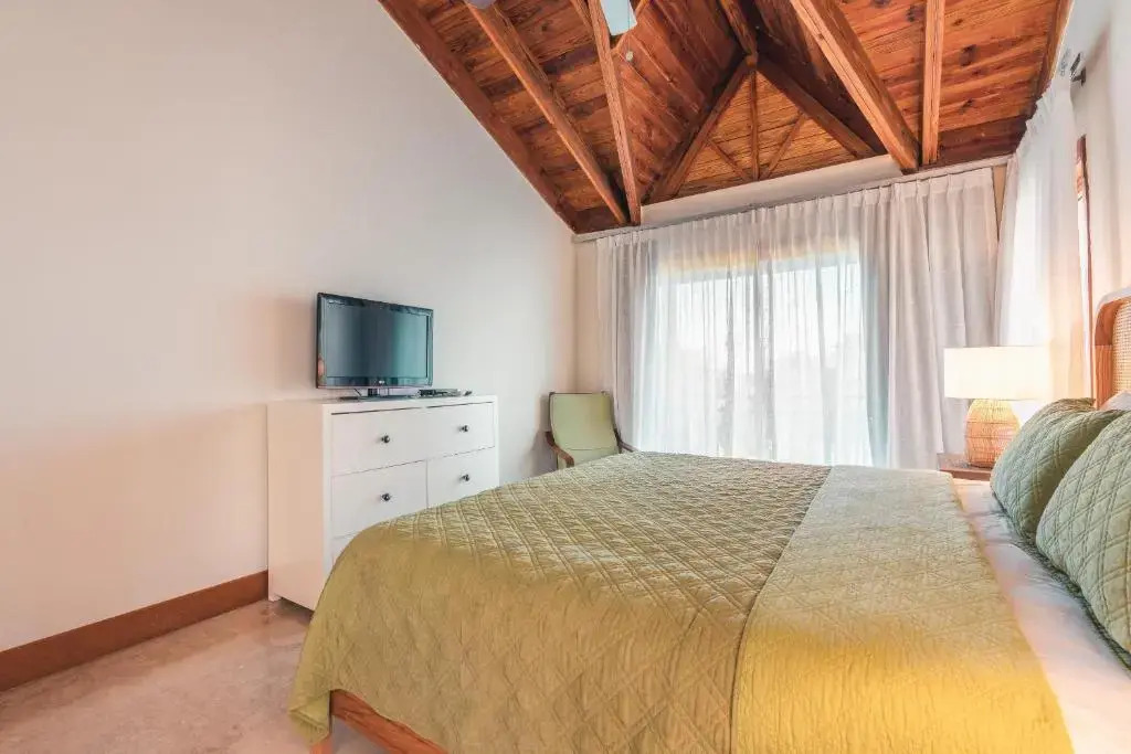 Magnificent Villa at Puerto Bahia