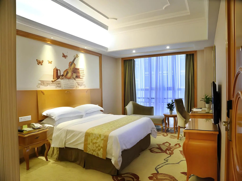 Vienna International Hotel Changsha West Bus Station Branch