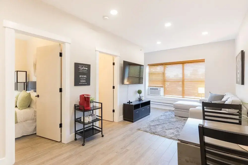 Updated 2 Bedroom Apartment