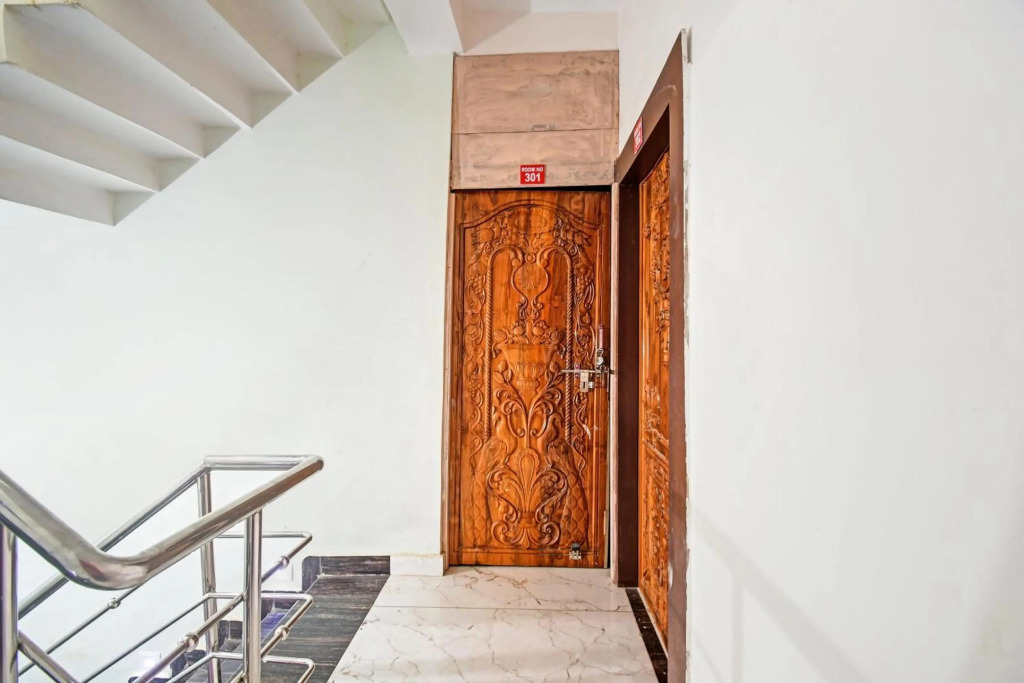 OYO Flagship 80664 Pratikshya A Residency