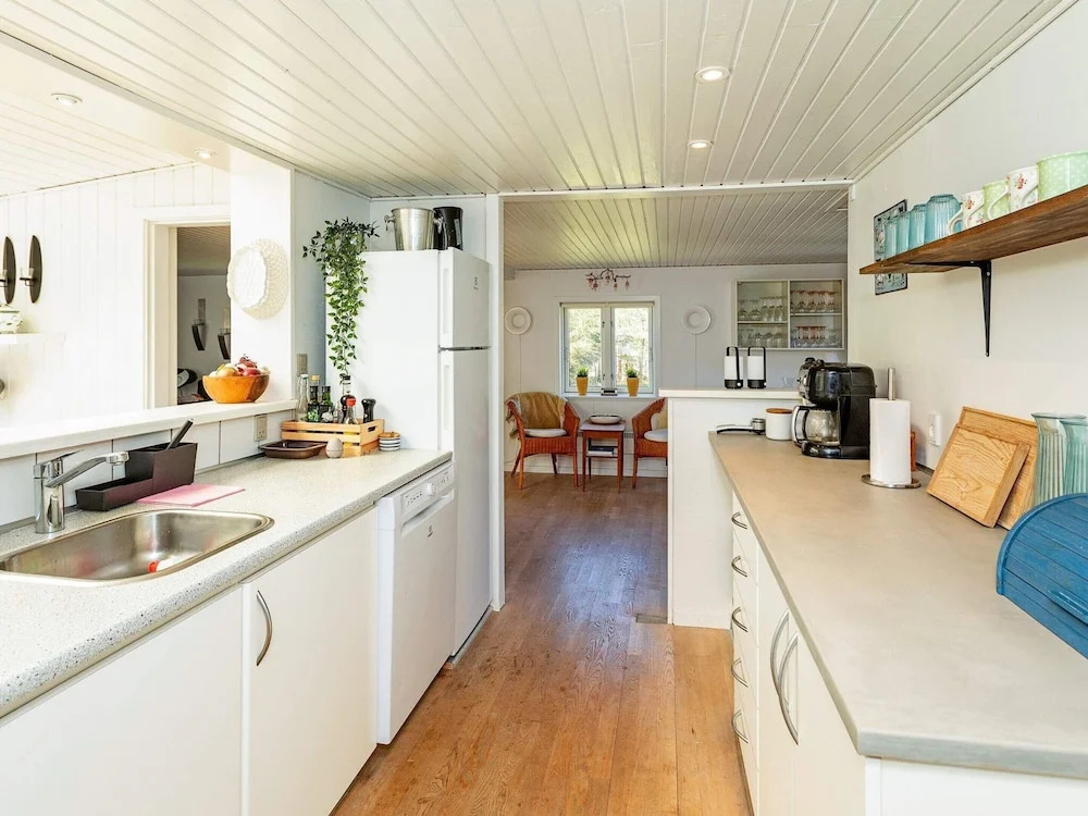 6 Person Holiday Home in Blokhus