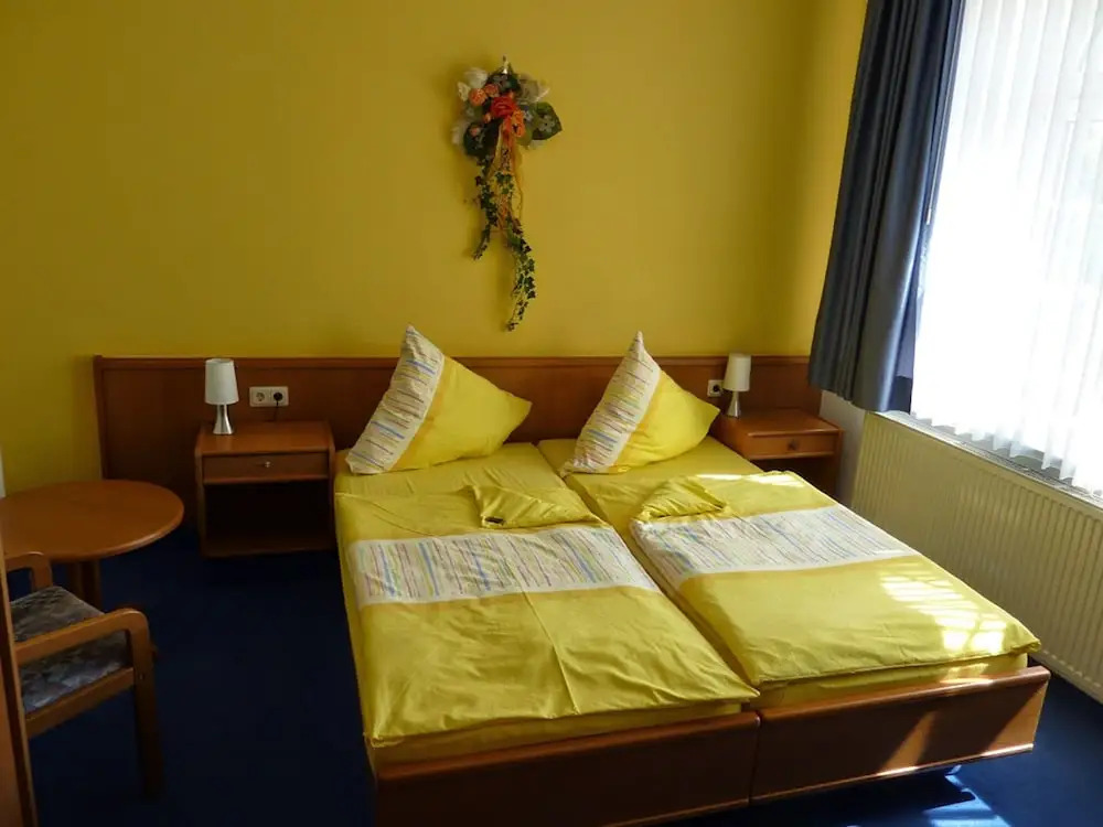 Kyffhäuserhotel "Goldene Aue"