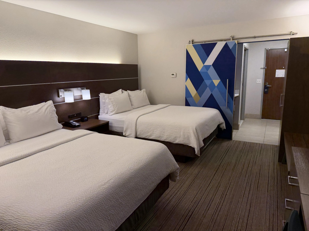 Holiday Inn Express & Suites Hannibal - Medical Center by IHG