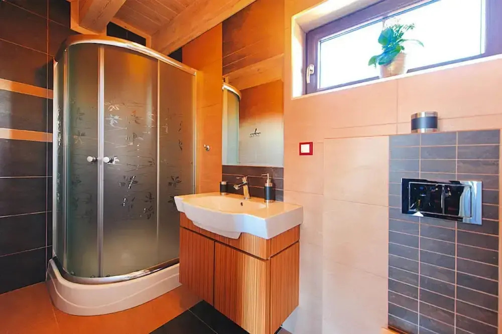 Comfortable apartment, 2 bedrooms, terrace