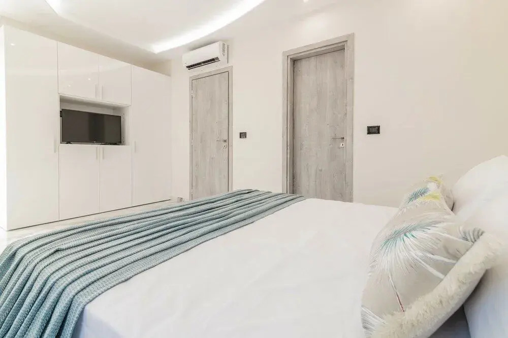 Boheme Villas close access to Laganas Resort