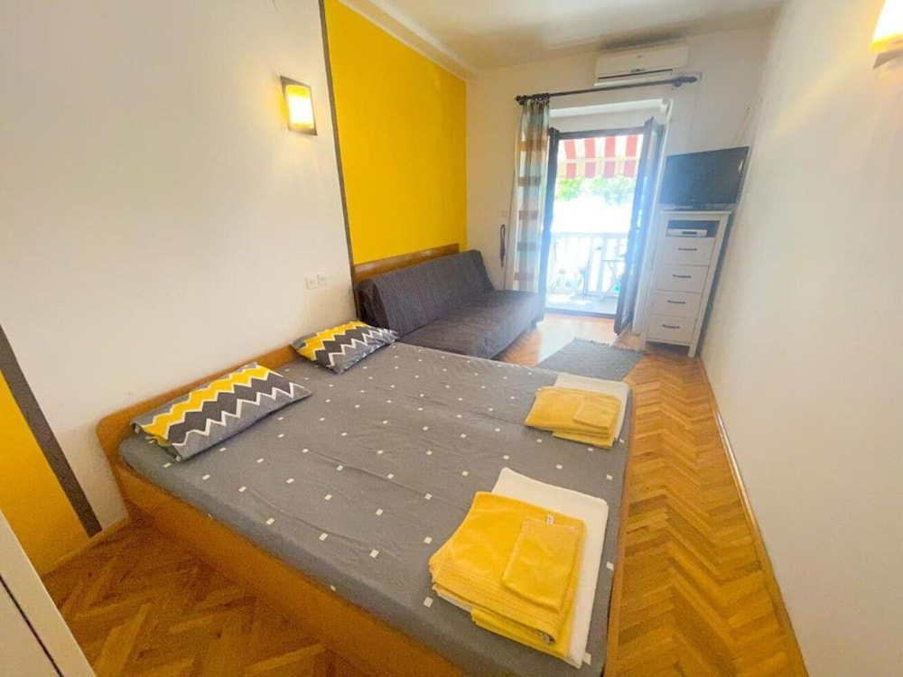 Apartments Ani