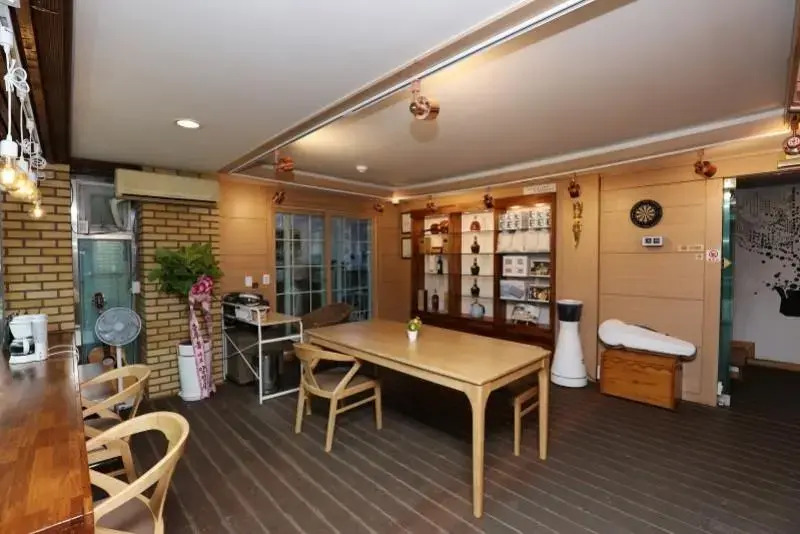 Pocheon All Seasons Pension