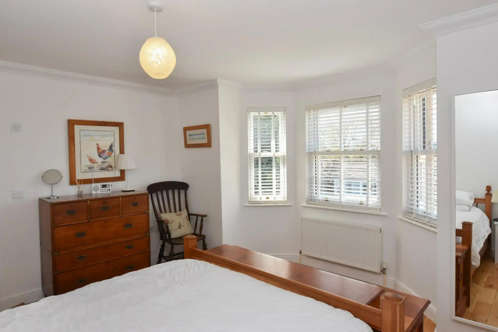 Queens Mews a Coastal Holiday Home