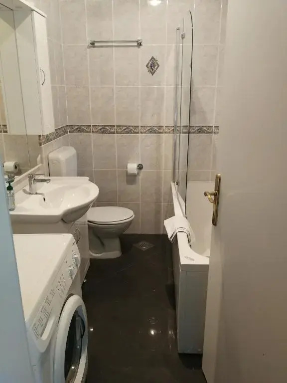 Apartments Zlatko