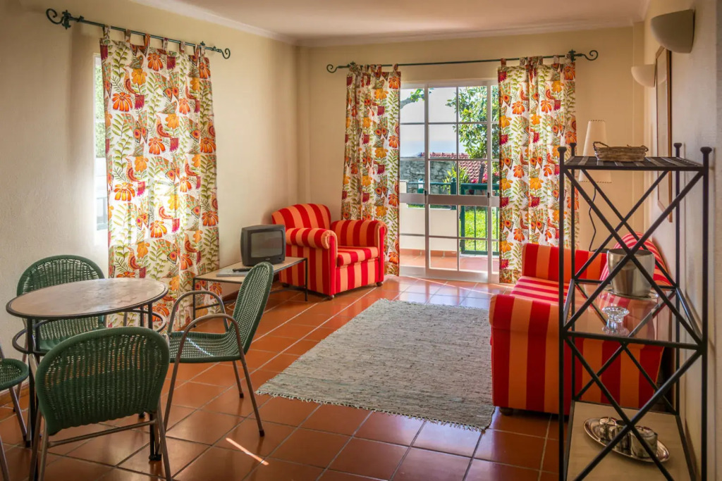 Apartamentos Quinta Mae dos Homens