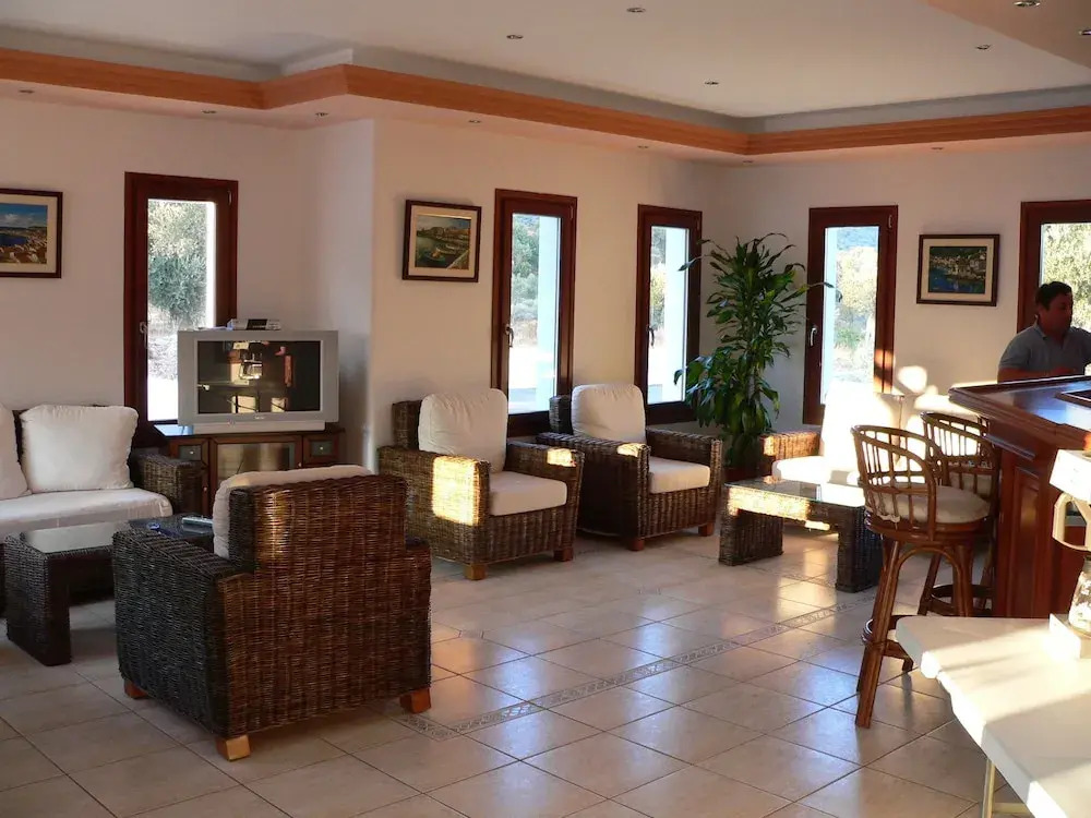 Kyma  Hotel