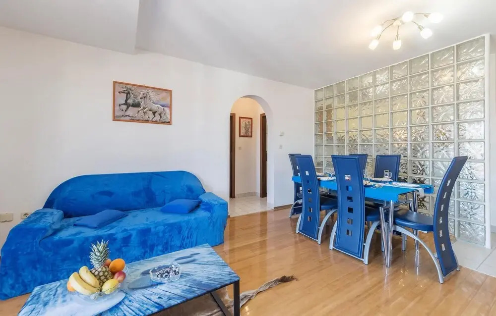 Amazing Apartment in Pula With Wifi and 1 Bedrooms
