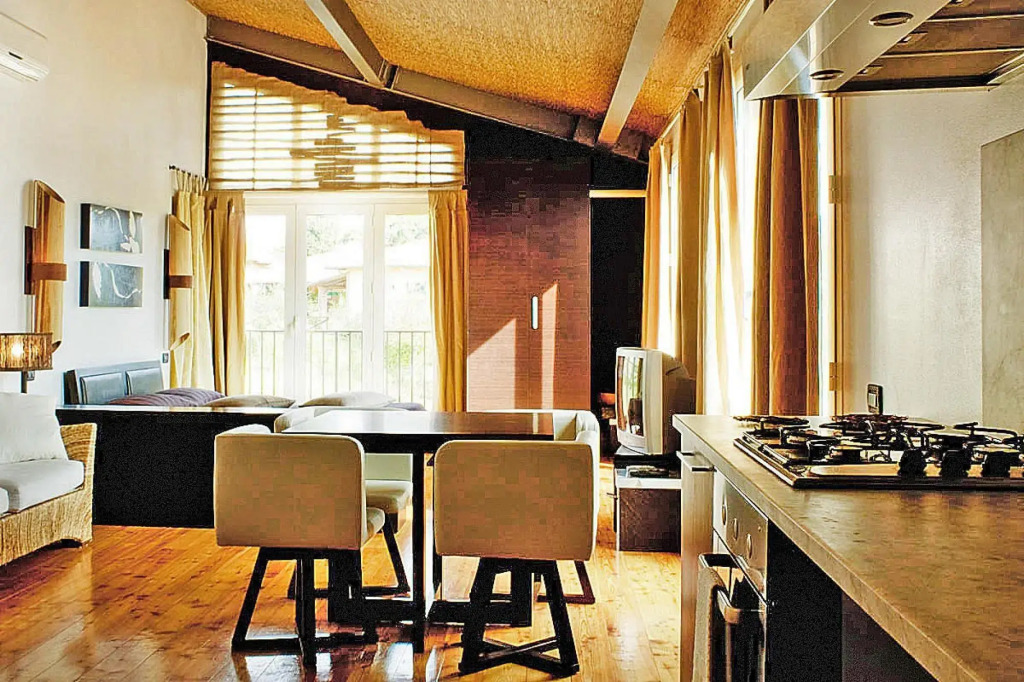 Apartment in Vinci With Pool & Wellness