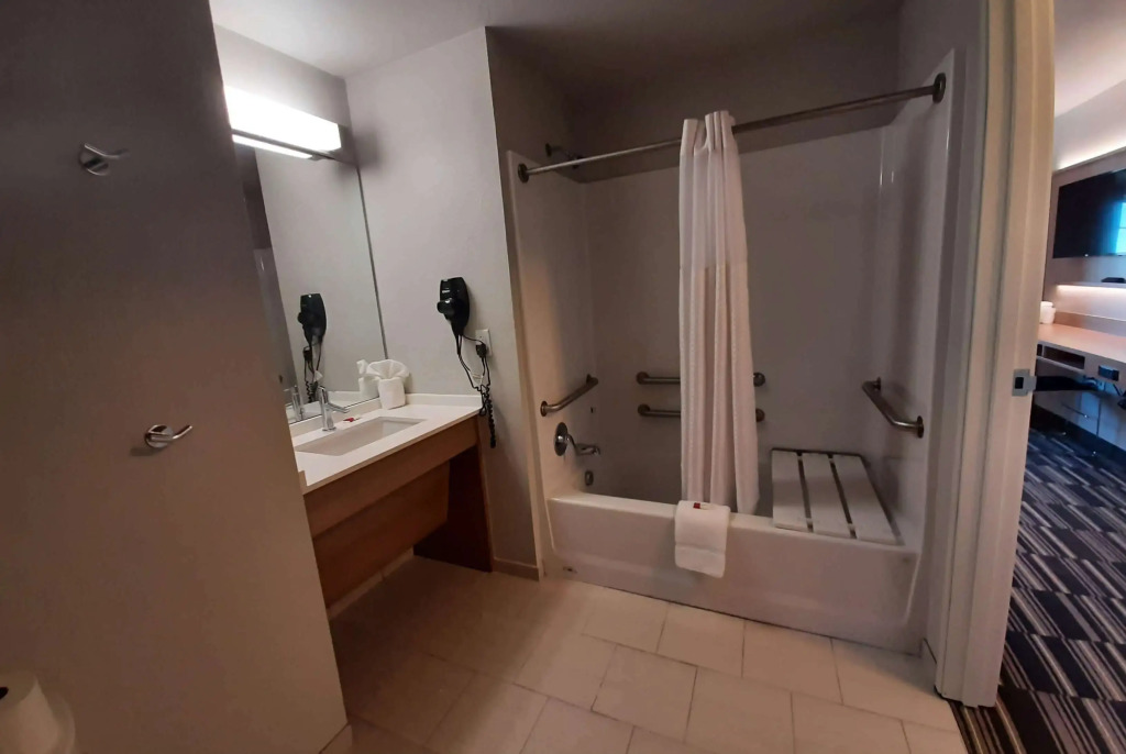 Microtel Inn & Suites by Wyndham Loveland