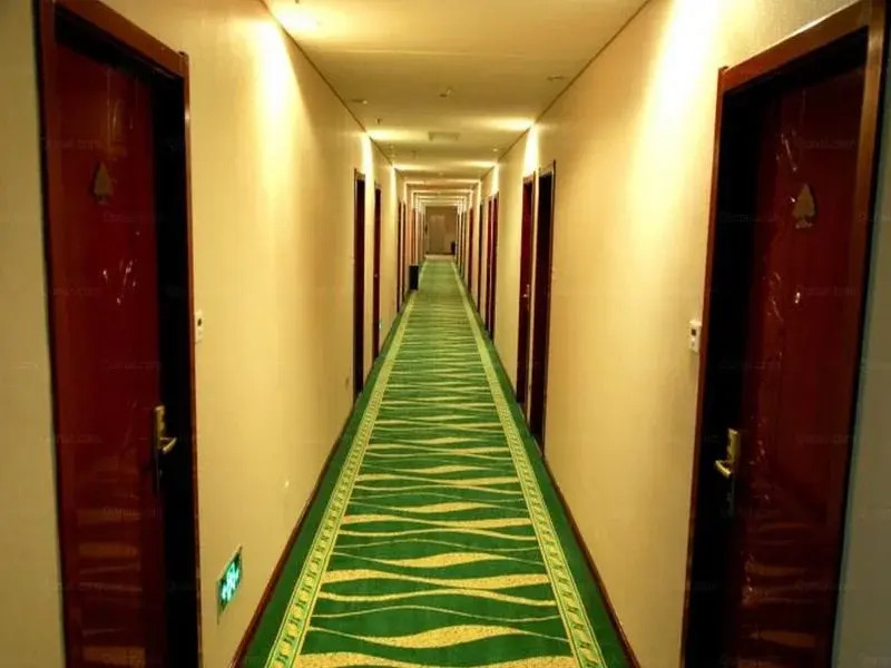 GreenTree Inn Xi’an North Gate Railway Station Express Hotel