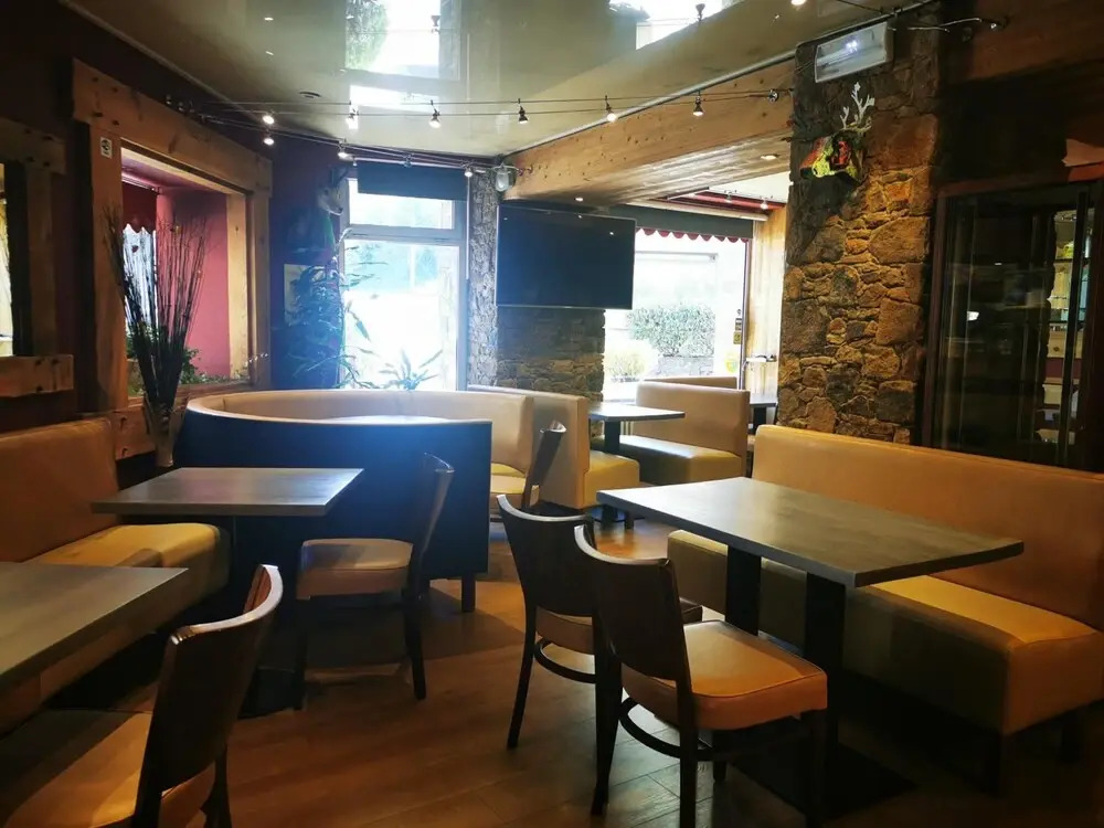 Logis Hotel Restaurant Planes