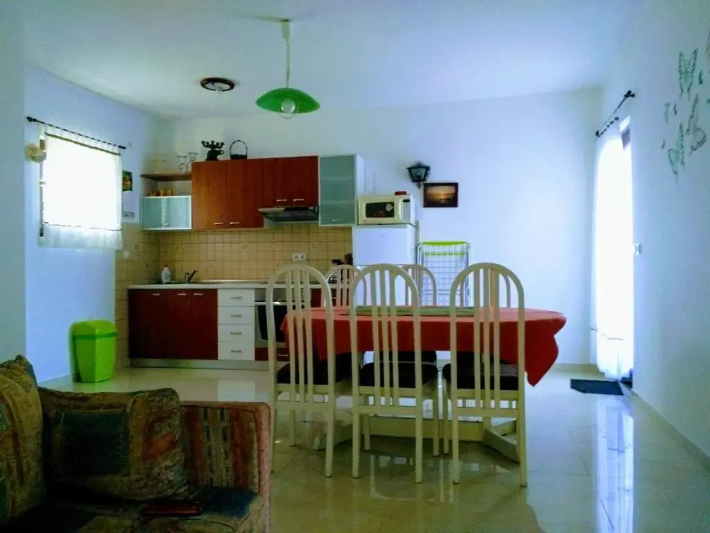 Apartments Mareta