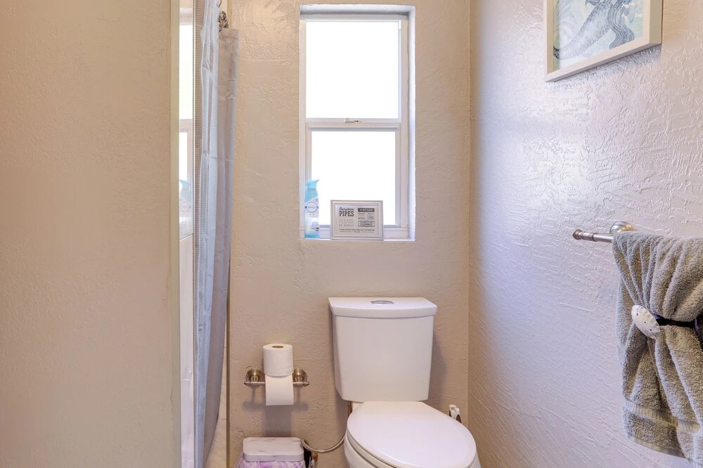 Colorful Coastal Home w/ Pool, 6 Mi to Beach!