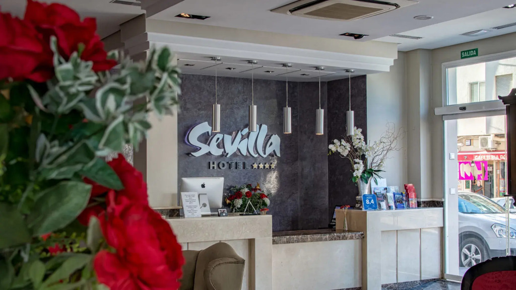 Отель Sevilla