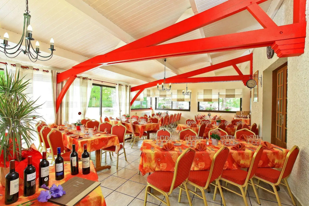 Logis Hostellerie Du Causse
