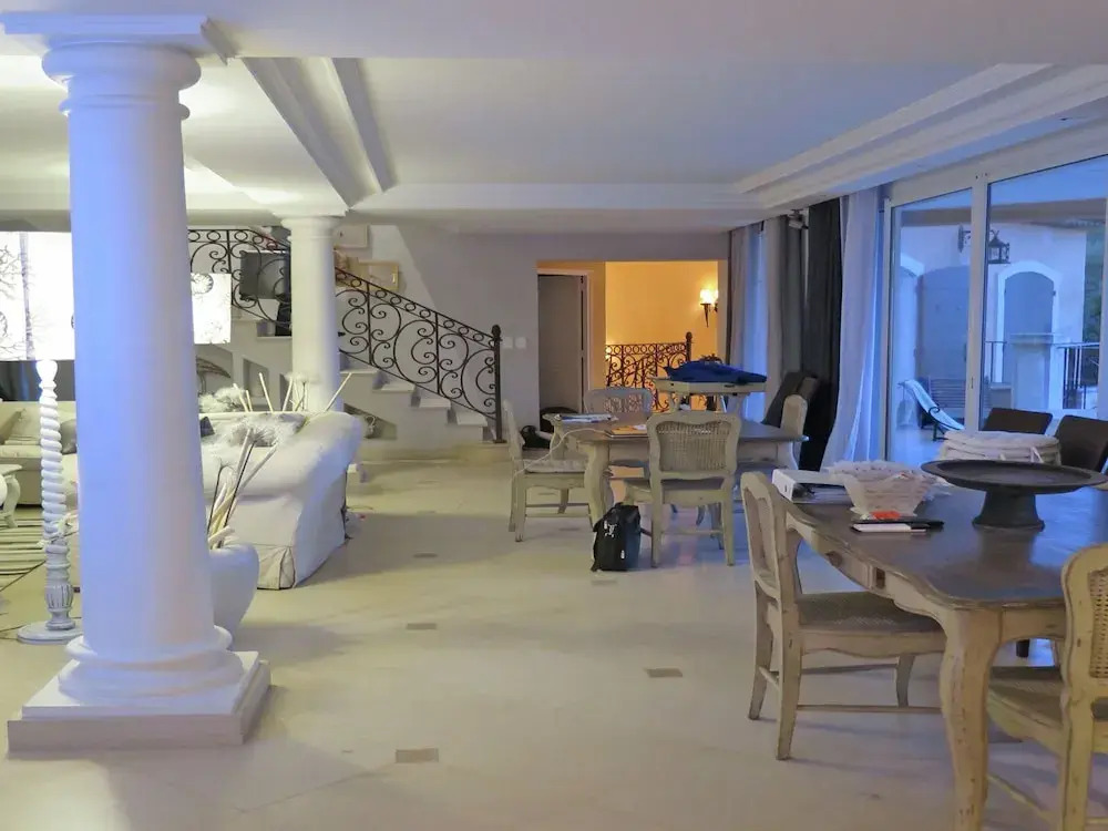 Plush Villa in Cavalaire-sur-Mer with Private Pool