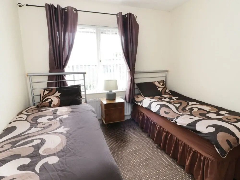 1 Hen Bont Road