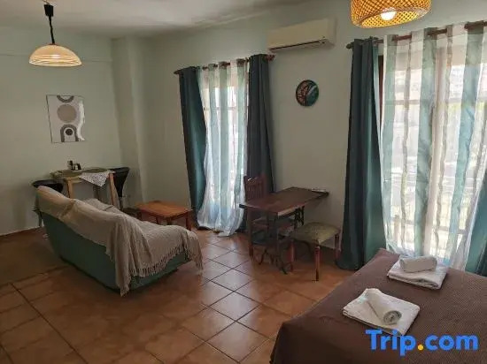 Studio Ermou Mytilene Center