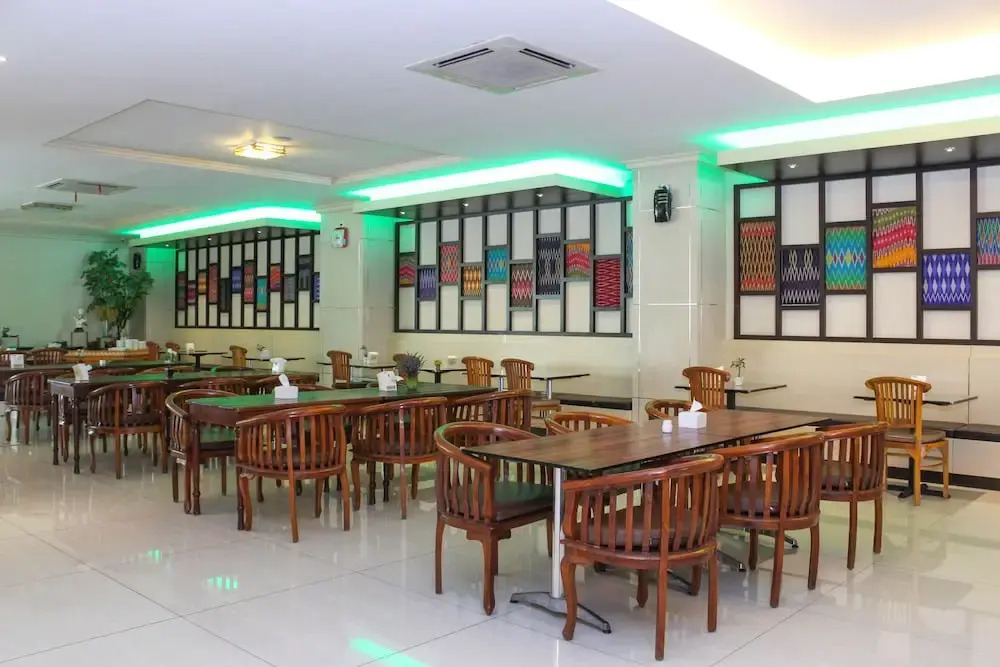 Hotel Puri Indah & Convention