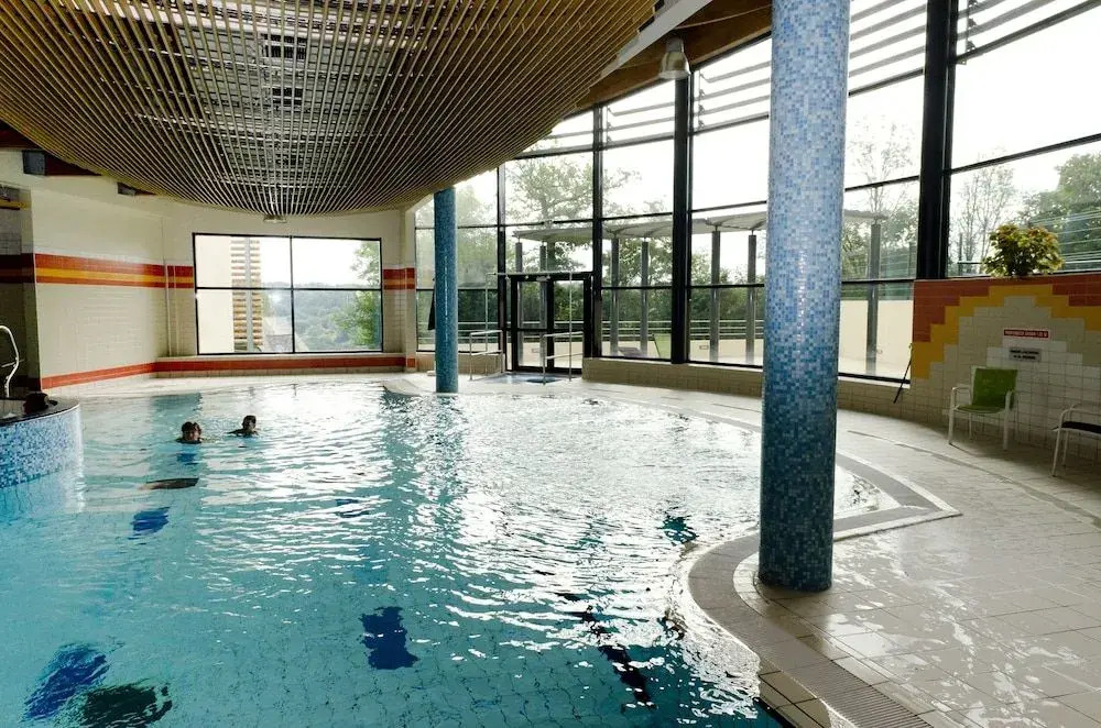 Azureva Brommat En Carladez
