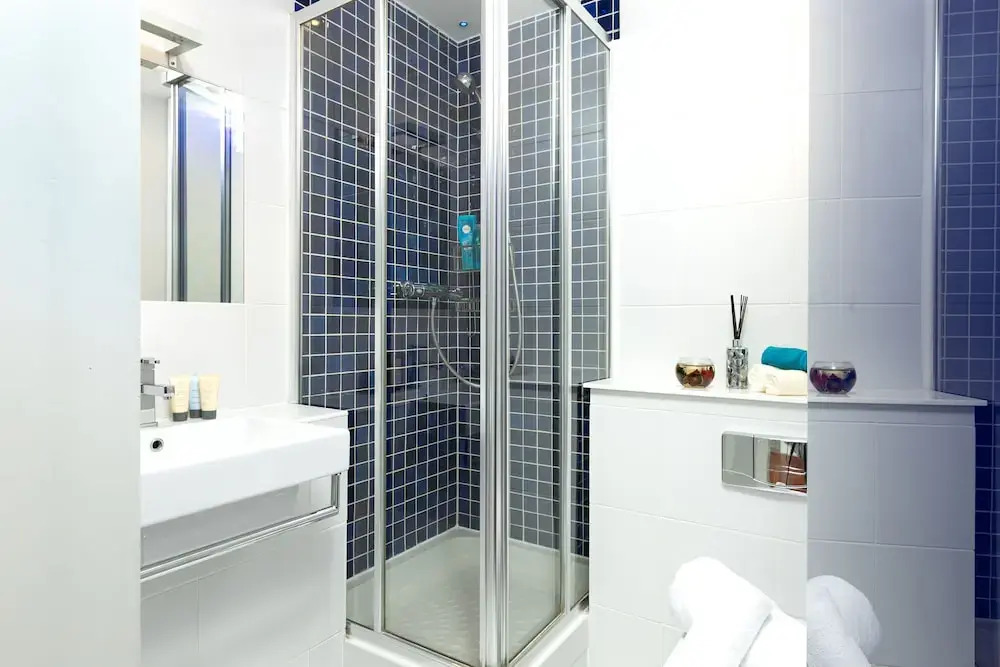 River view Luxury 3bed flat with views