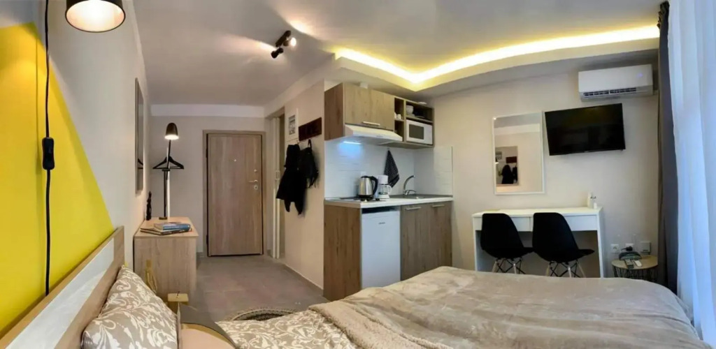 SKG Central Deluxe Studios