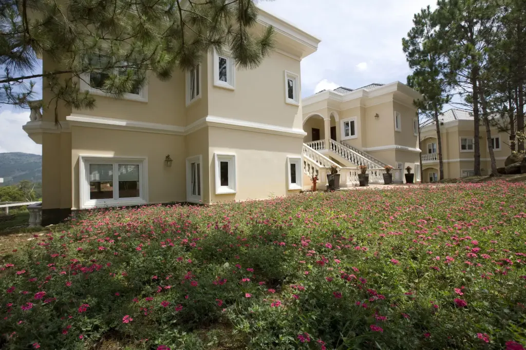 Dalat Edensee Lake Resort & Spa