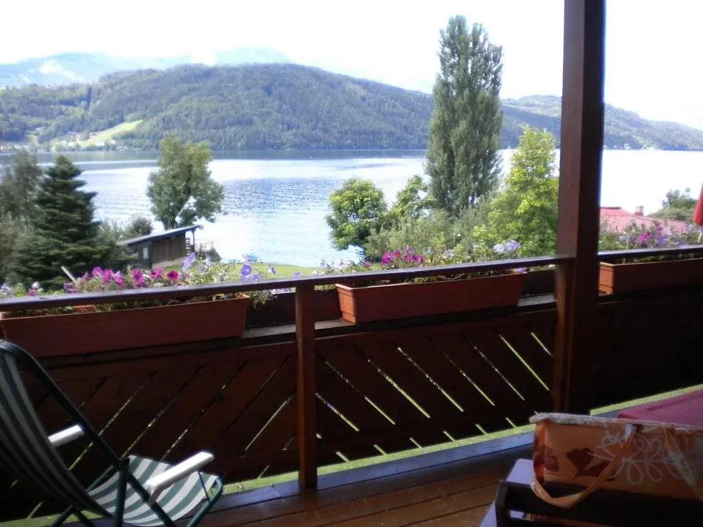 Ferienwohnungen Seerose in Dellach direkt am Millstätter See