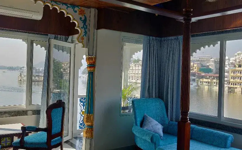 Jheel Hotel and Restaurent