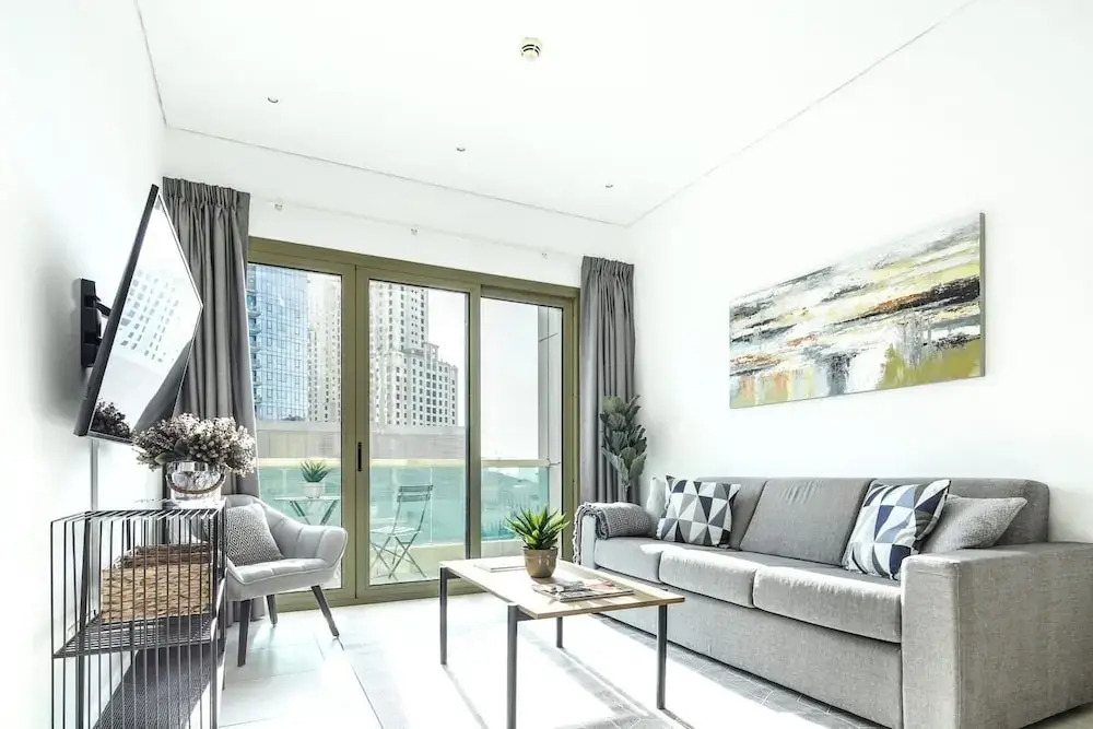 Minutes From JBR Beach! Beautiful 1BR in Marina!
