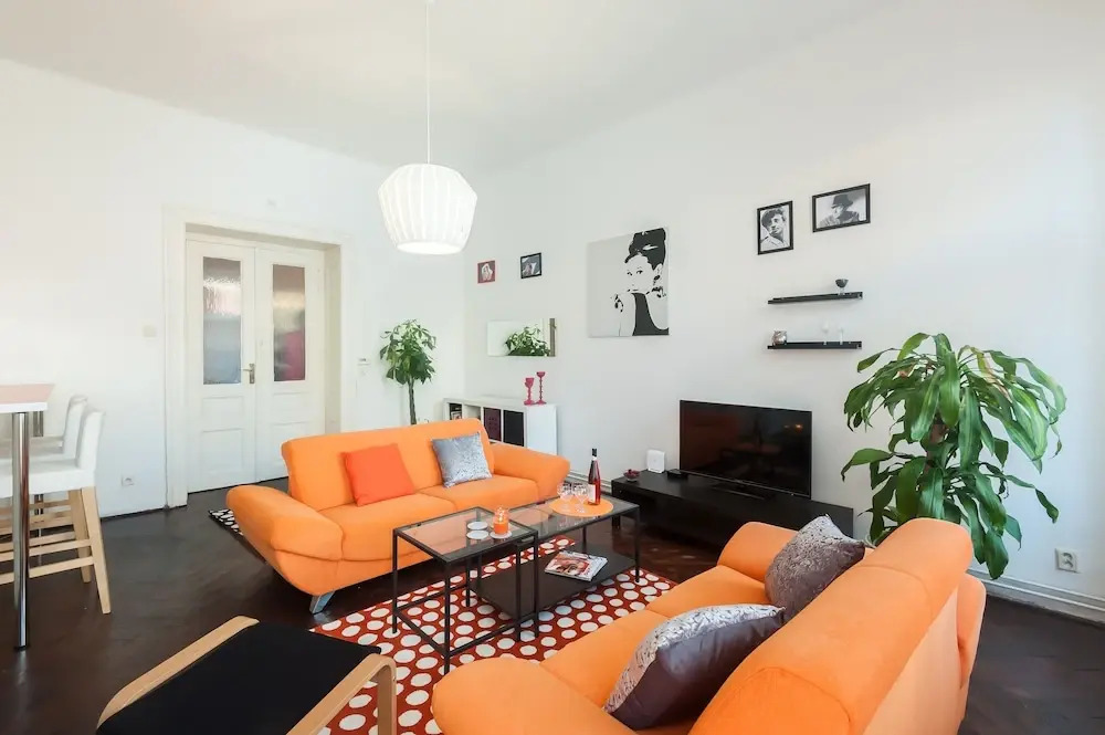 Ostrovni Apartment