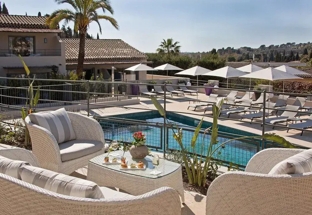 Inter-Hotel Le Domaine Du Jas