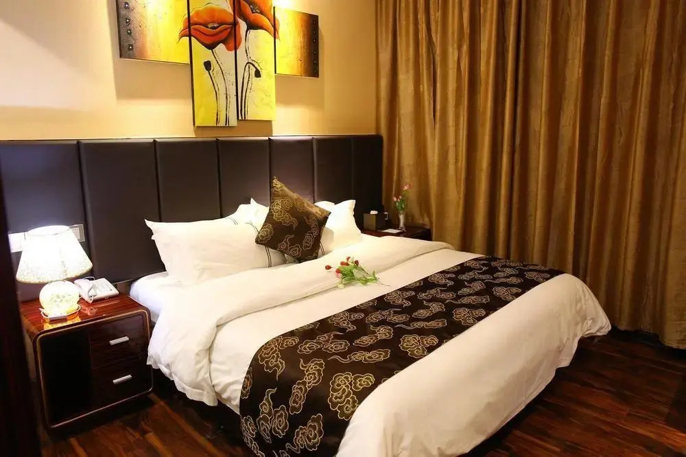 OmanTon Hotel