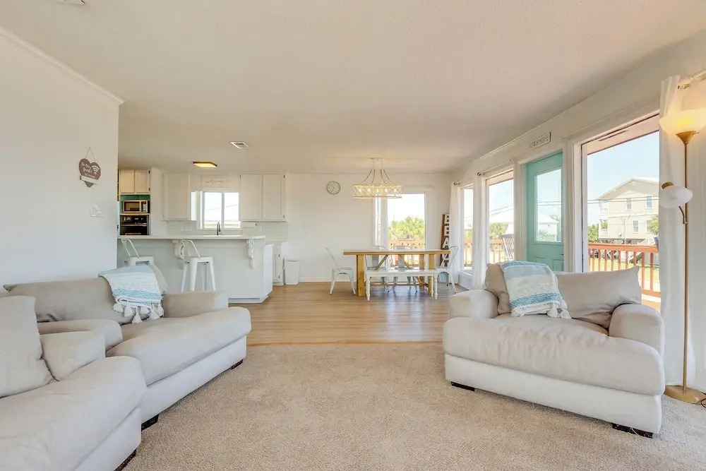 Breezy Dauphin Island Vacation Rental with Deck