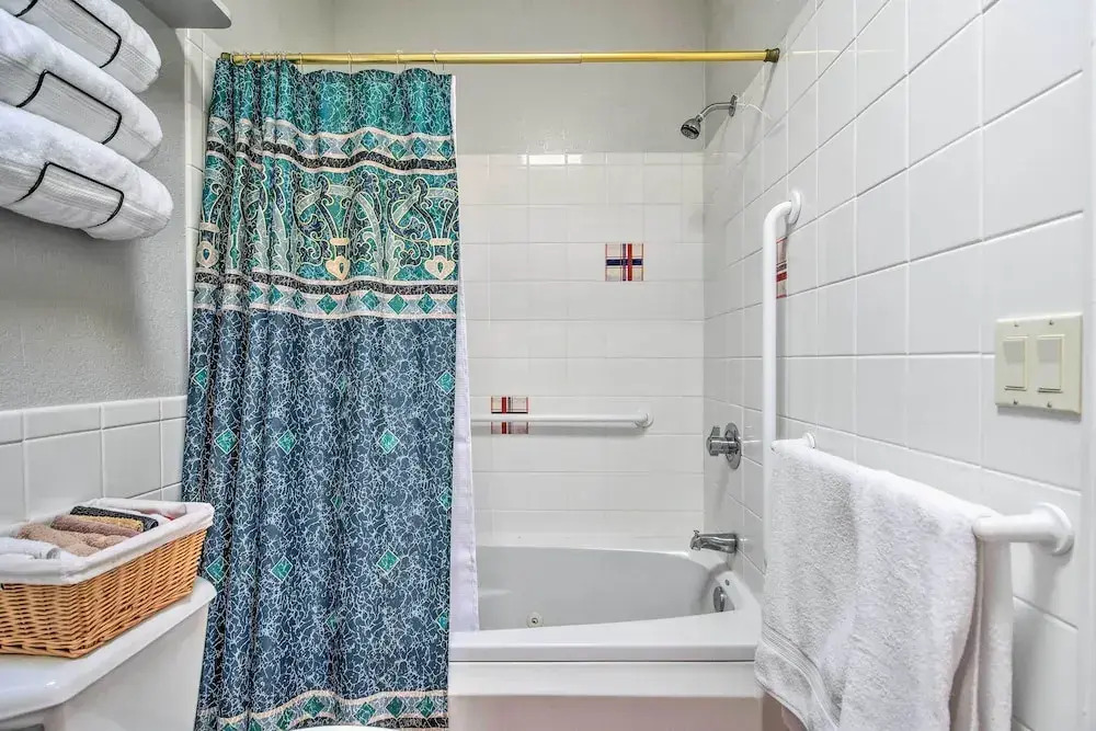 Rejuvenating Retreat w/ Ideal Eloy Location!