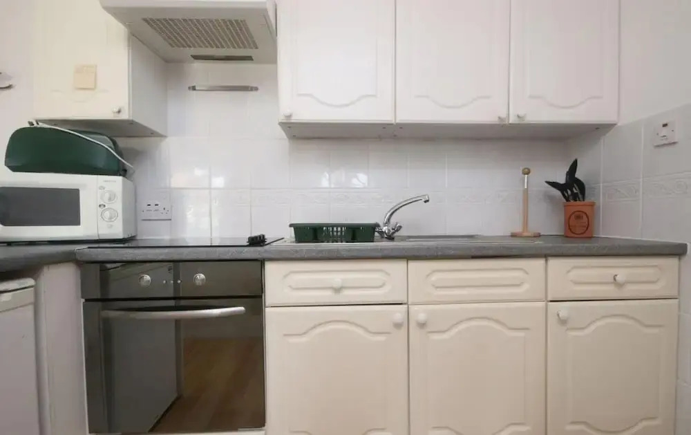 42A Medmerry Park 2 Bedroom Chalet