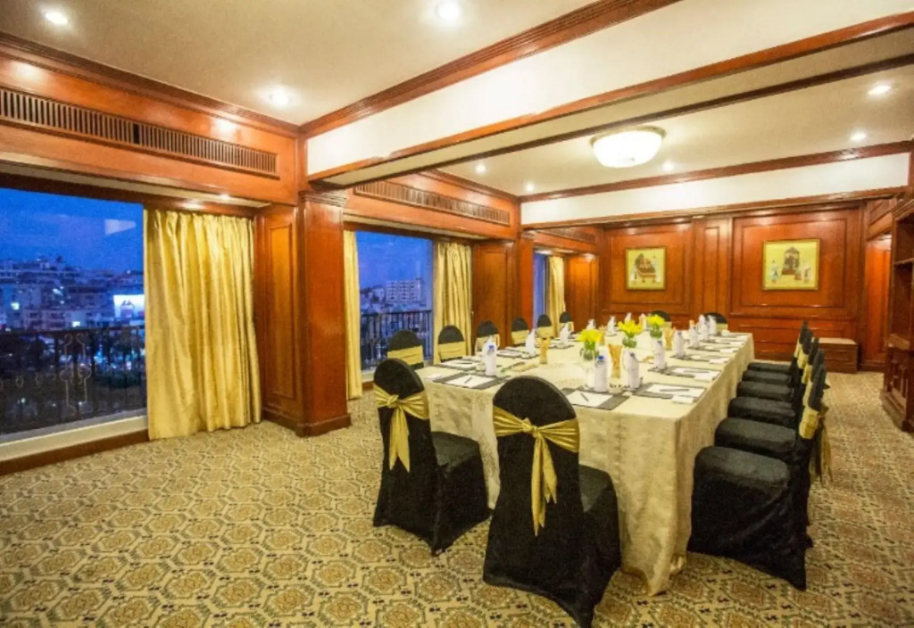 Taj Banjara